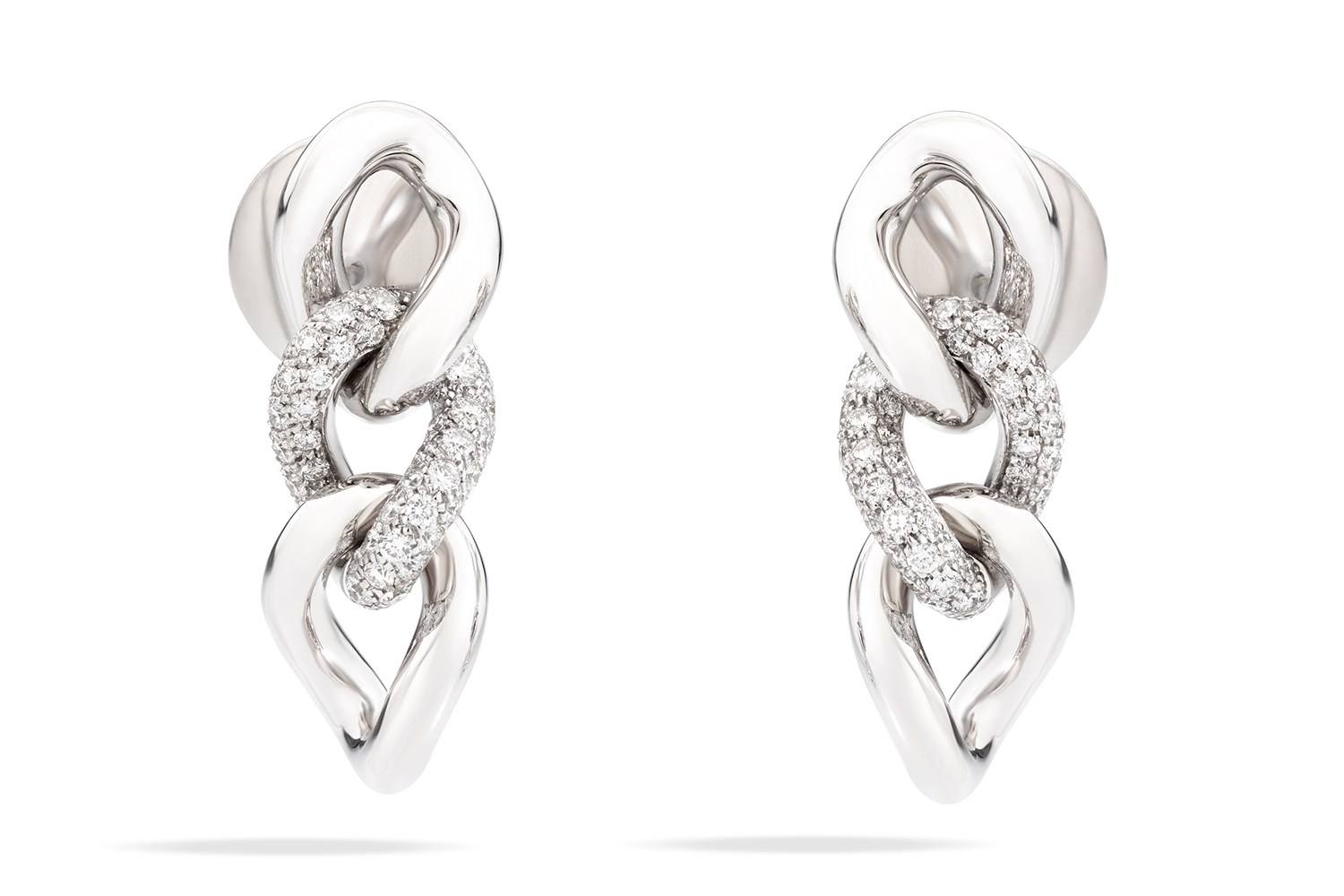 CATENE-earrings-in-white-gold-with-white-diamonds-by-Pomellato