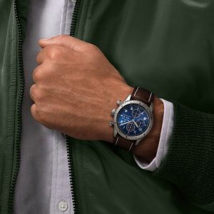 AVIATOR 8 CHRONOGRAPH 43_03-min