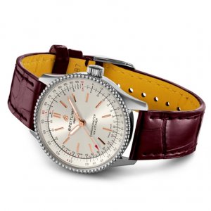 breitling NAVITIMER AUTOMATIC 35-3-min