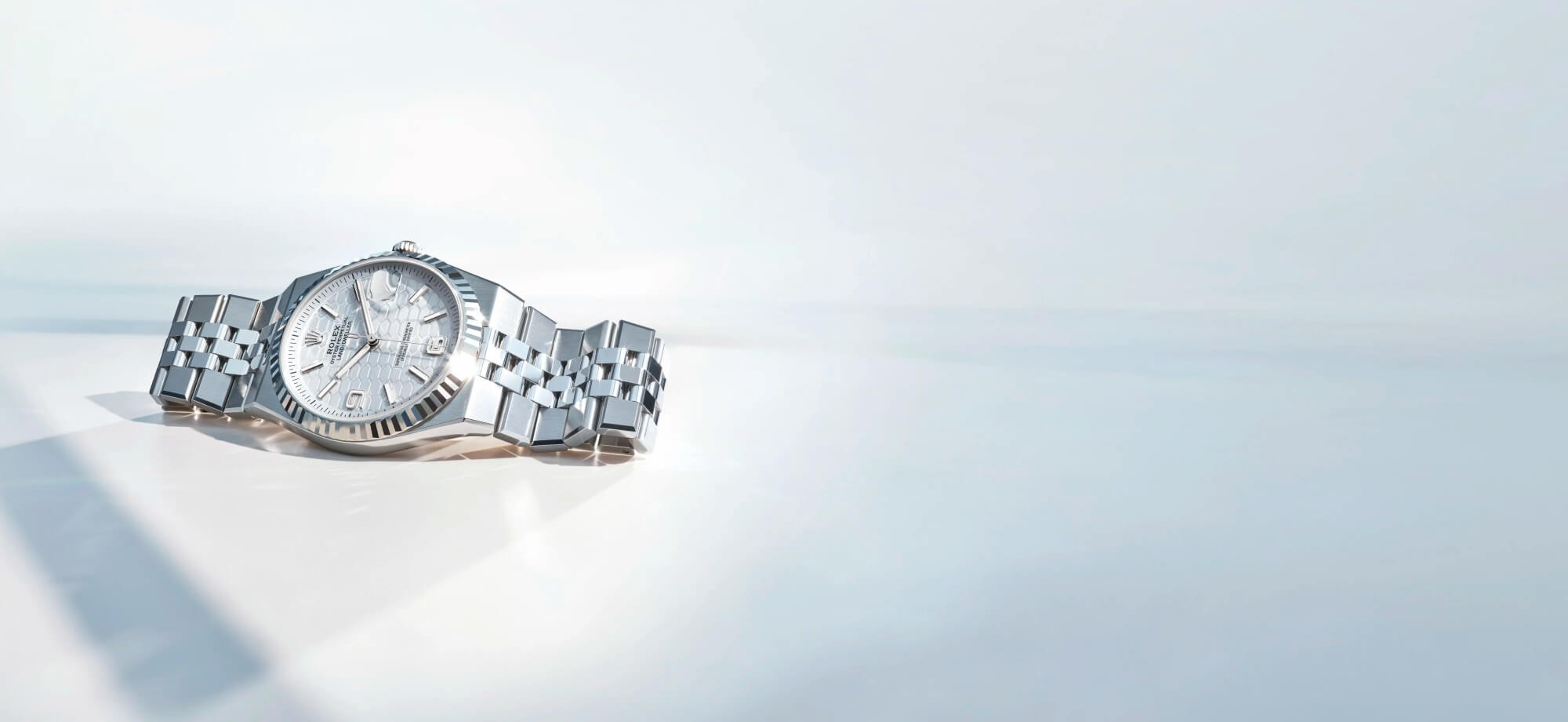 rolex_land-dweller_m127334-0001_rvb_2000x920